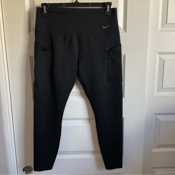 Nike Go Black Leggings - Size XL - Picture 4 of 9